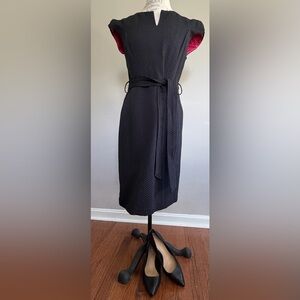 Jones New York Black Textured Pencil Skirt with Pink Lining